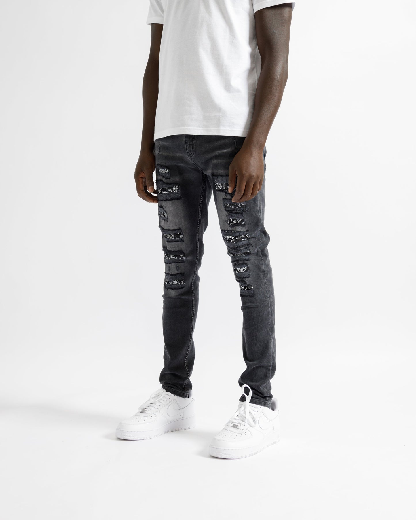 Magiri Bordeaux Bandana Distressed Jeans in Black